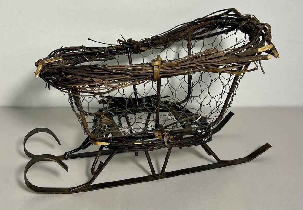 Vintage Metal Branch Twigs Christmas Holiday Sleigh Decoration Centerpiece